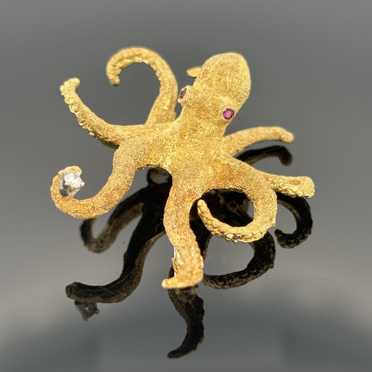 Pampillonia Octopus Brooch 18k Yellow Gold Ruby Diamond