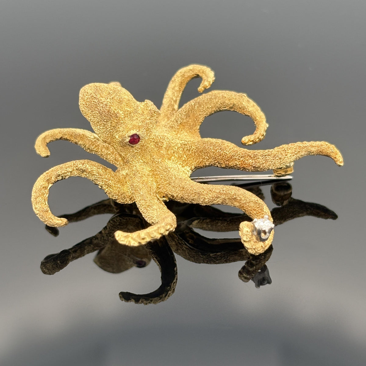 Pampillonia Octopus Brooch 18k Yellow Gold Ruby Diamond
