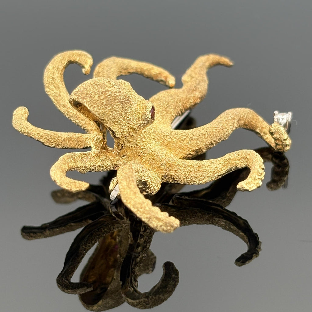 Pampillonia Octopus Brooch 18k Yellow Gold Ruby Diamond
