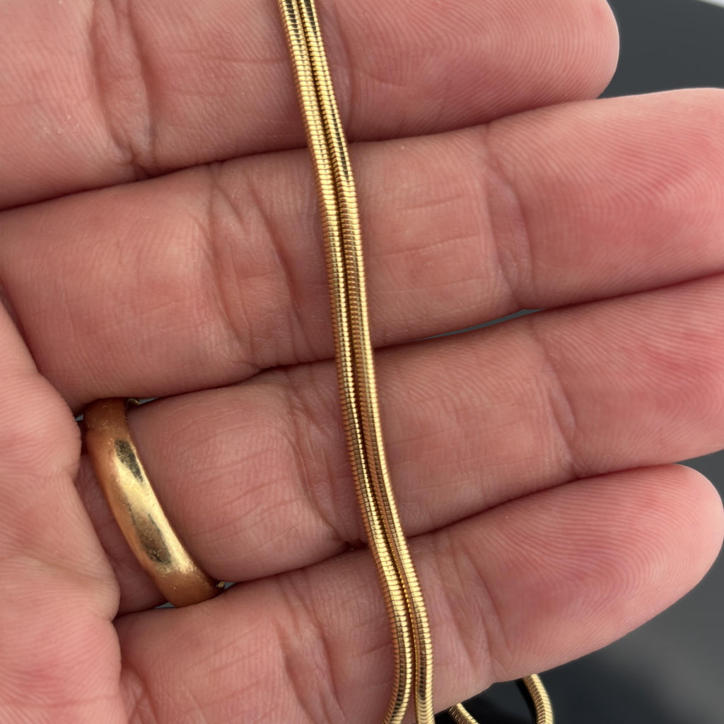 Vintage UnoAErre 18K Yellow Gold Snake Chain Necklace, 22", Italy Circa 1980