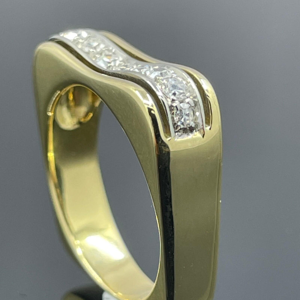 Vintage Modernist Square Shank 18k Gold Diamond Band Sz 5.25
