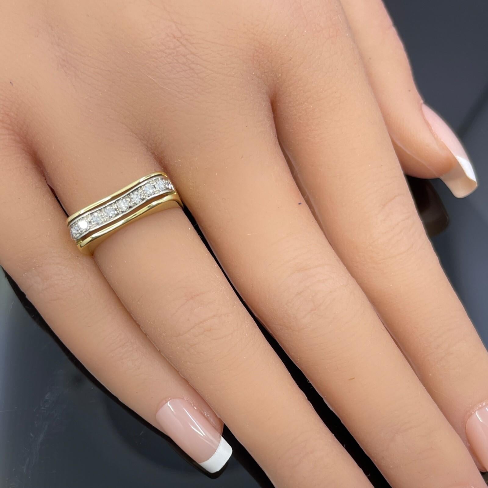 Vintage Modernist Square Shank 18k Gold Diamond Band Sz 5.25