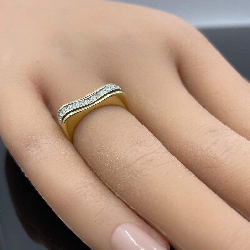 Vintage Modernist Square Shank 18k Gold Diamond Band Sz 5.25
