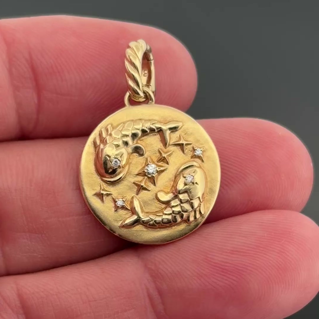 David Yurman Pisces Amulet Pendant 18K Yellow Gold with Diamonds, 19mm